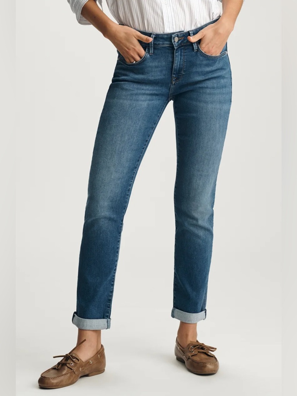 Mavi Emma Slim Boyfriend Jeans in Medium Blue Wash